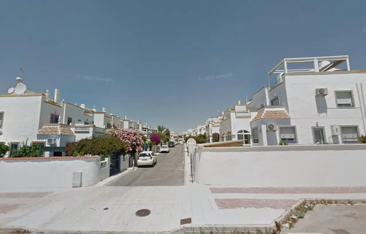 Flat for sale in Victoria, Resid. Al Andalus I,