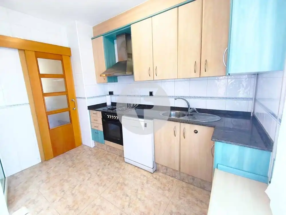 Cocina de Piso en venta en Manresa con Calefacción y Balcón