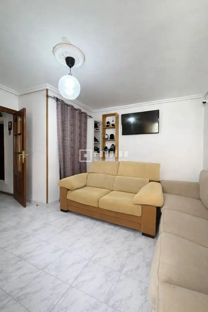 Sala d'estar de Pis en venda en Madrid amb Aire condicionat, Calefacció i Terrassa