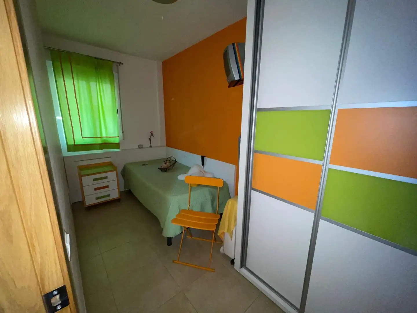 Habitación de Planta baja en venta en Benicarló con Aire acondicionado y Amueblado