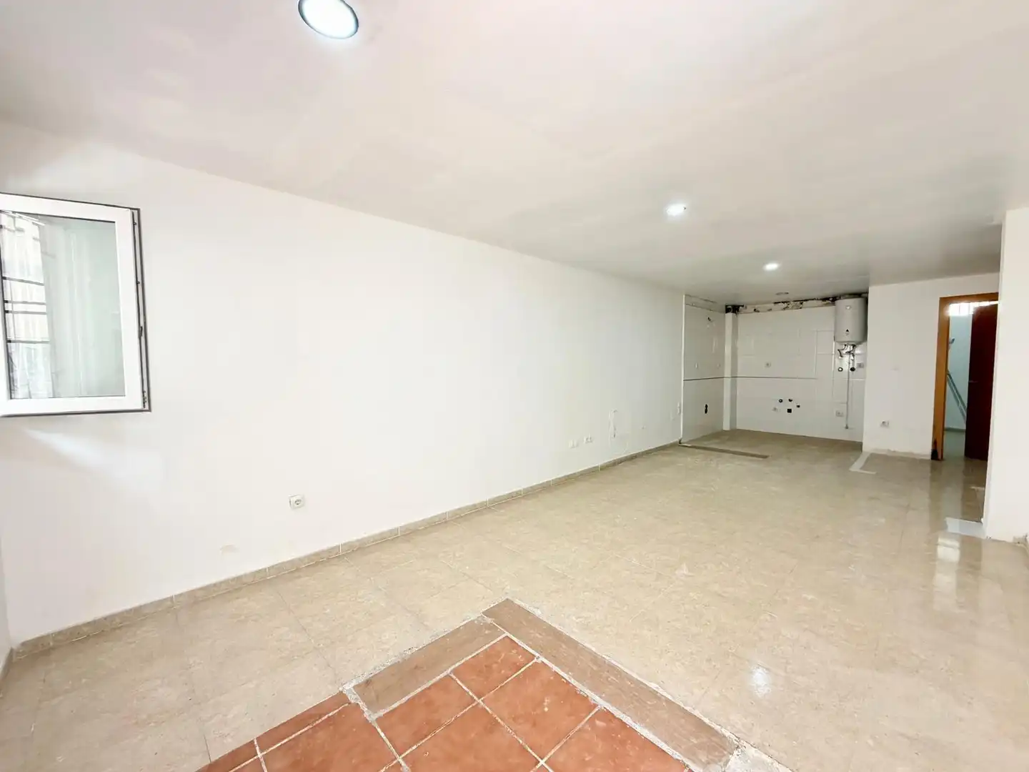 Piso en venta en Roquetas de Mar con Aire acondicionado y Terraza