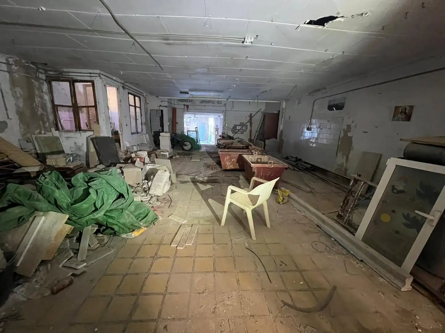 Planta baja en venta en Elda