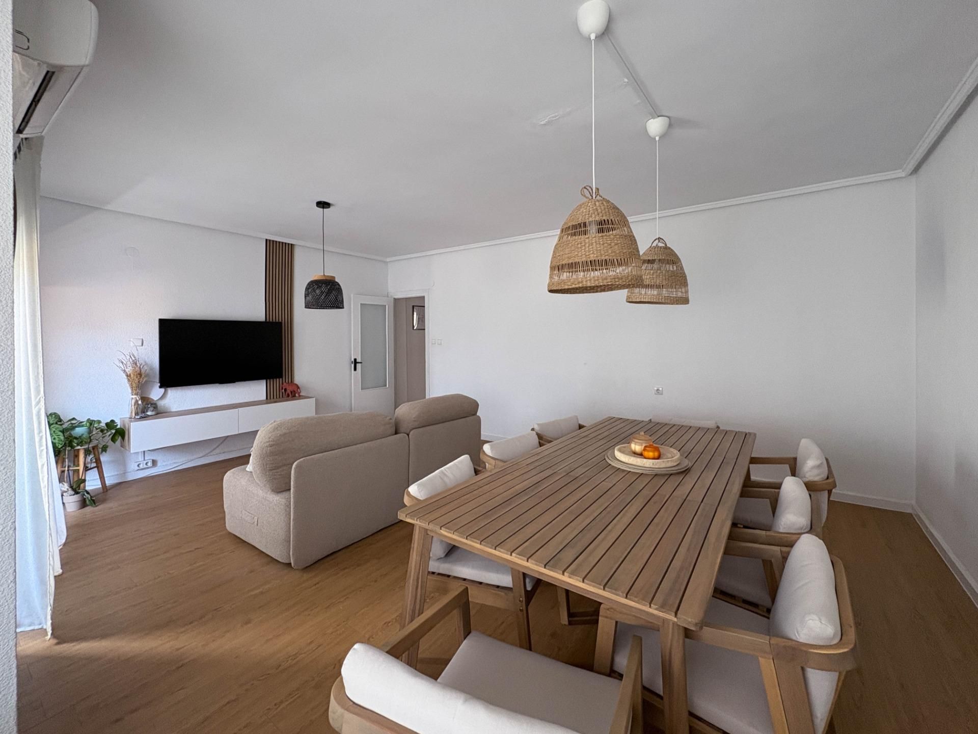 Piso en venta en Calle ELENA TAMARIT, 5, Poble Nou