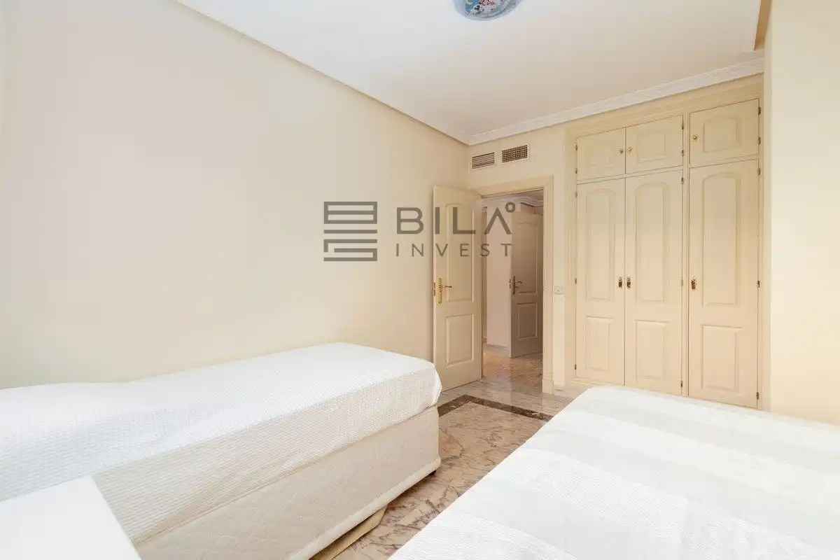 Flat with pool for sale in Torrequebrada, imagen 14