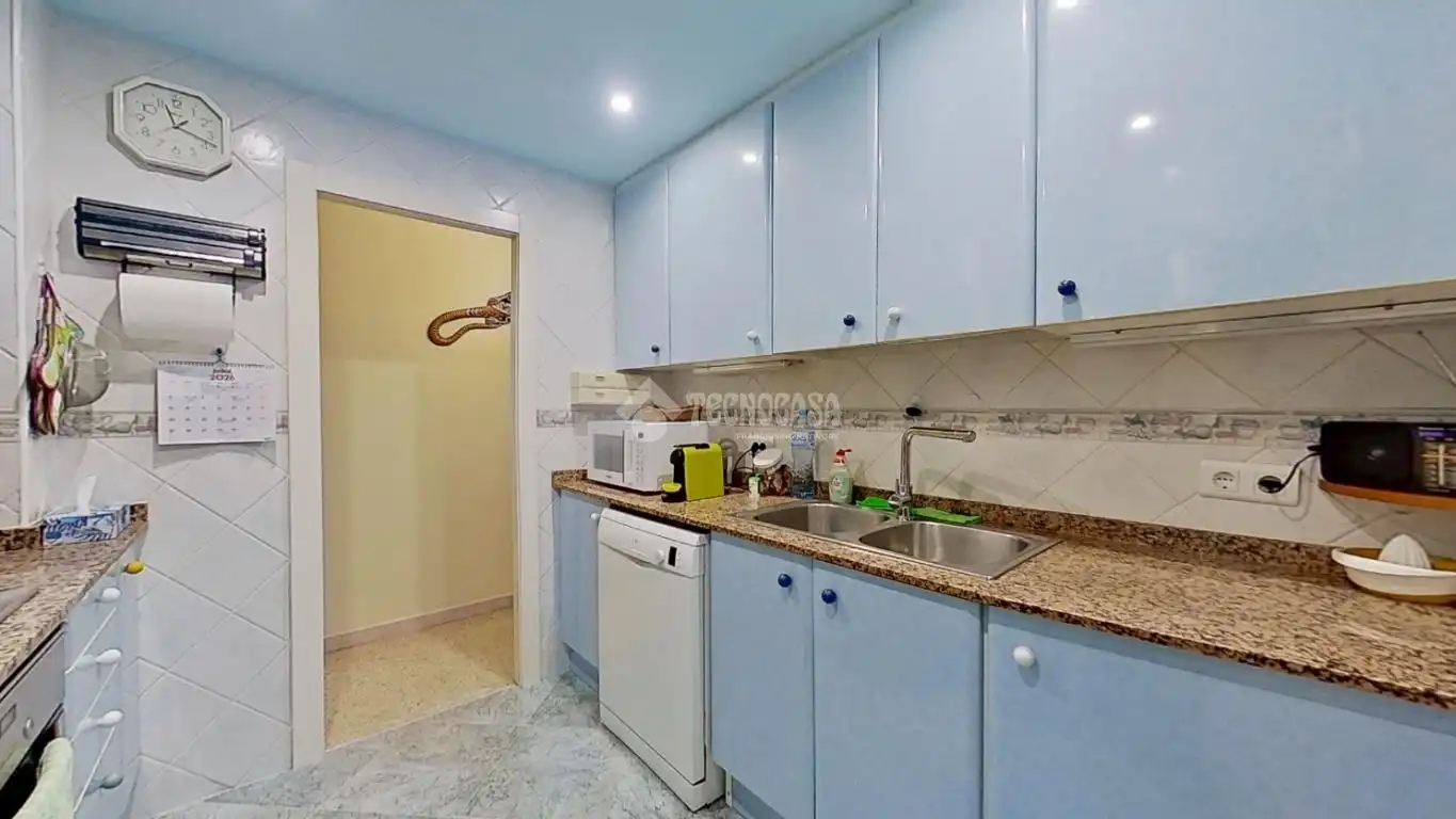 Kitchen of Flat for sale in Ripollet  with Balcony