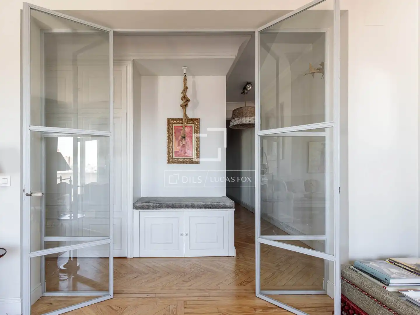 Attic for rent in Madrid  with Air Conditioner, Heating and Parquet flooring
