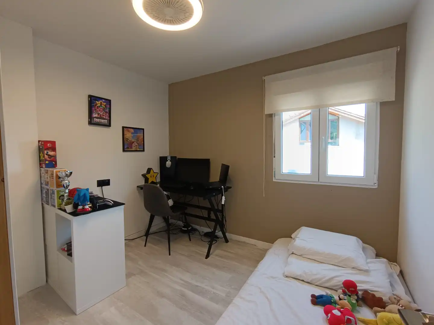 Bedroom of Houses for sale in Galapagar  with Air Conditioner, Heating and Private garden