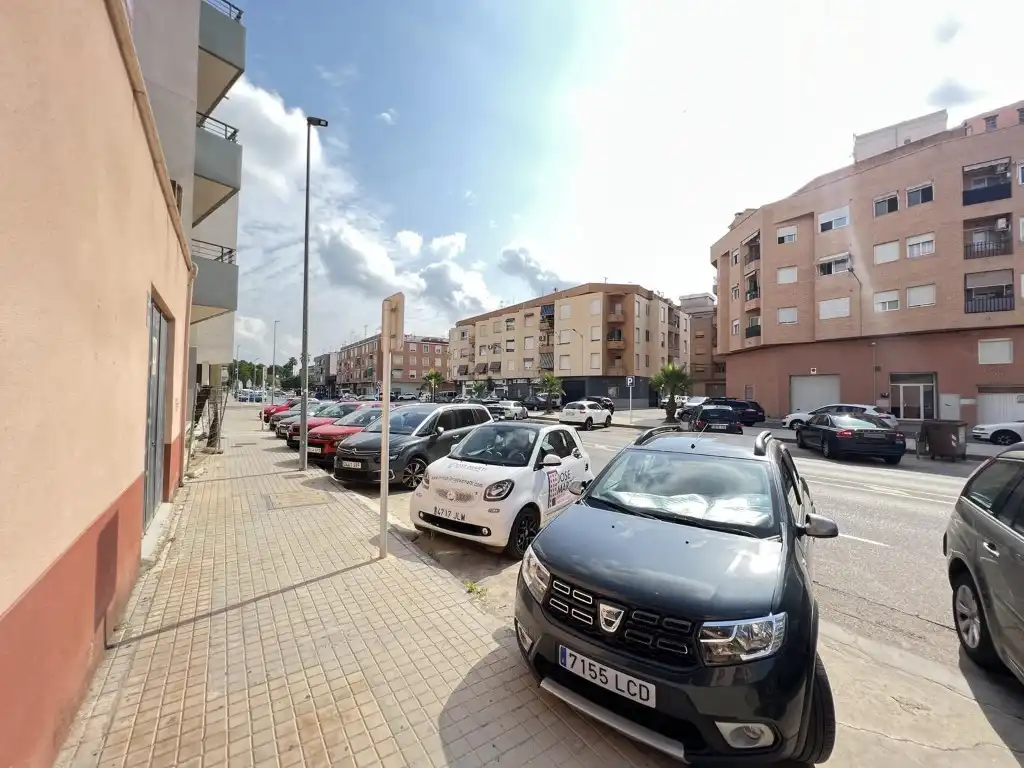 Local comercial en venta en Alberic, imagen 3