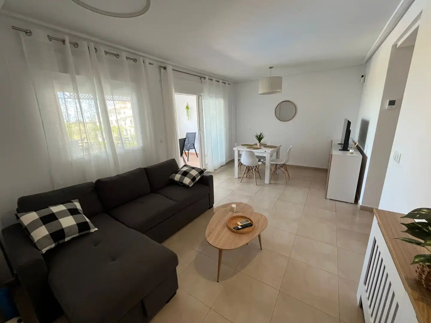 Flat for rent in Calle los Rubios, Roldán
