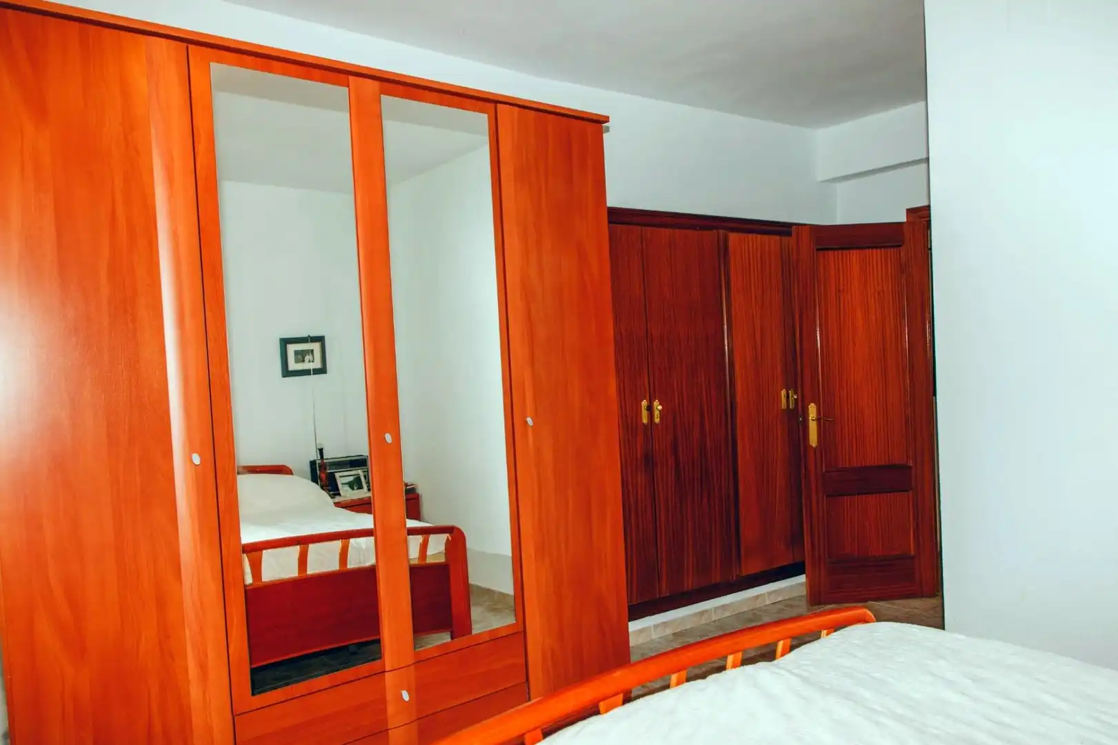 Habitación de Edificio en venta en Santiago de Alcántara