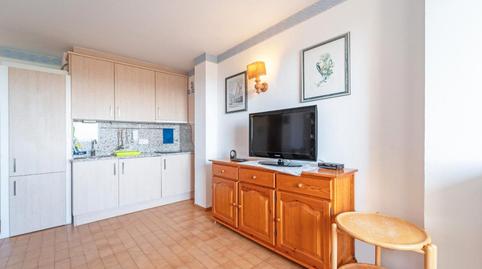 Foto 4 de Pis de lloguer a Cap Ras - Creus - Falconera, Girona