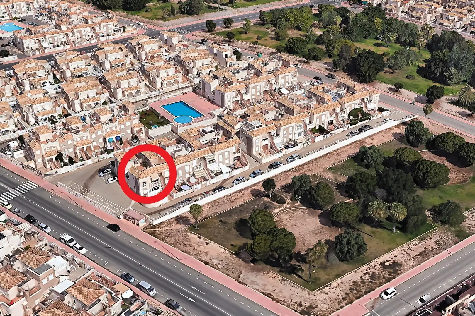Vista exterior de Àtic en venda en Torrevieja amb Aire condicionat, Calefacció i Terrassa