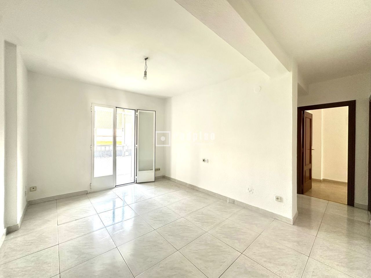 Flat for sale in  Madrid Capital  with Terrace