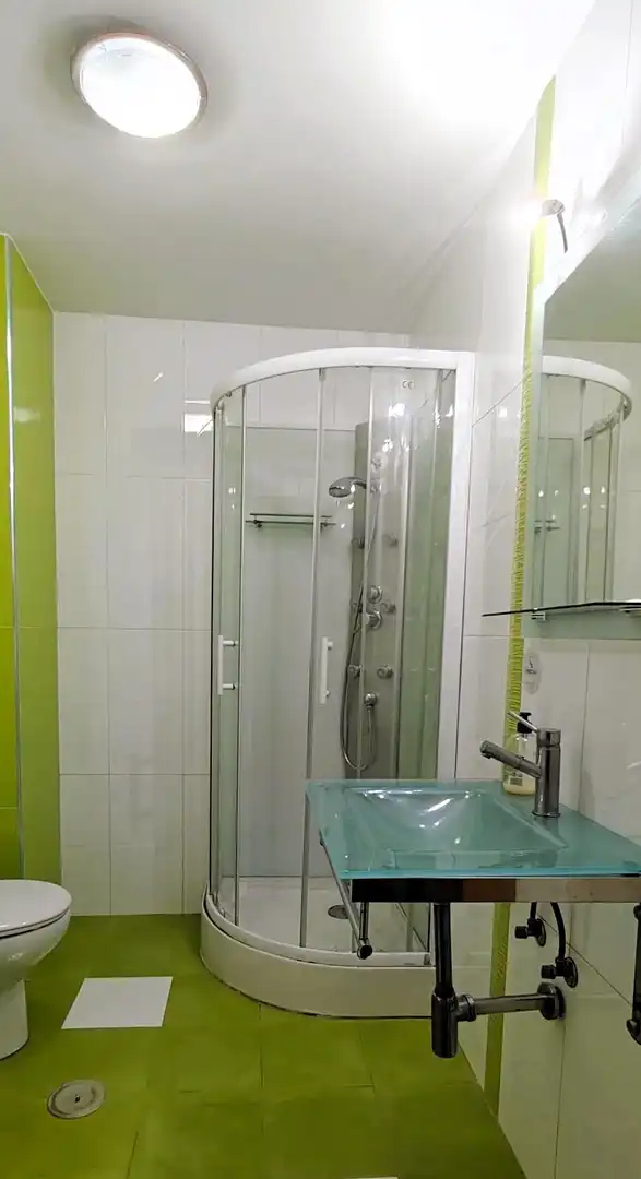 Baño de Piso de alquiler en Beiro