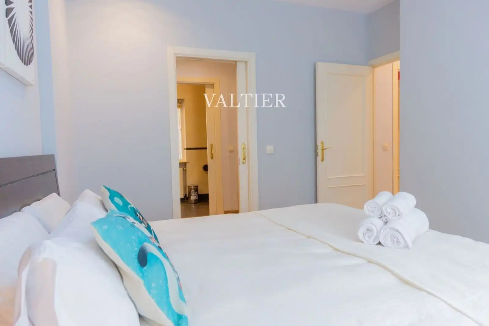 Habitación de Piso de alquiler en Madrid con Aire acondicionado y Amueblado