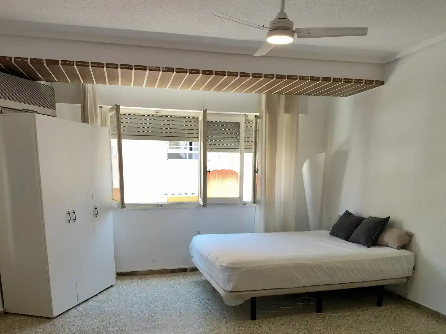 Bedroom of Flat for rent in Novelda  with Balcony