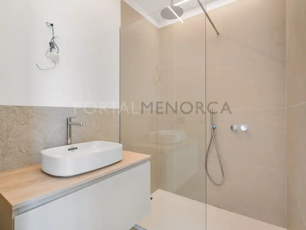 Bathroom of Houses for sale in Ciutadella de Menorca  with Swimming Pool
