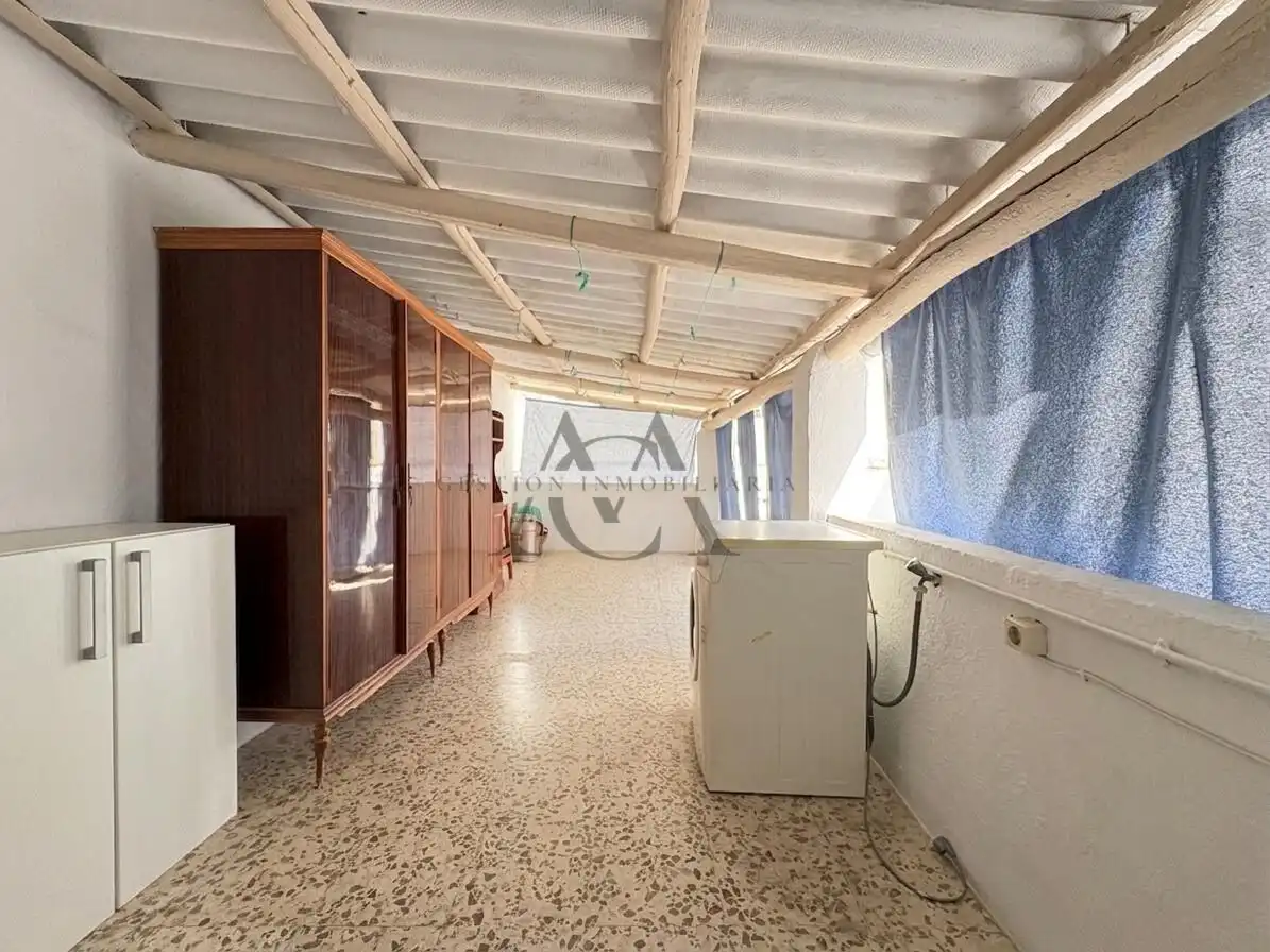 Houses for sale in Lucena  with Private garden