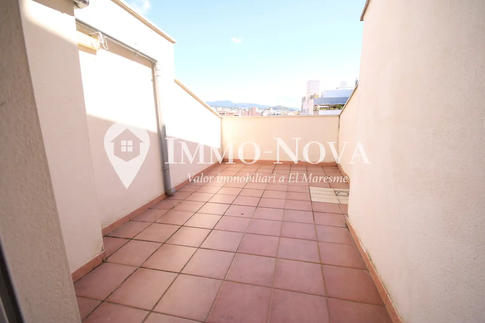 Terraza de Ático en venta en Mataró con Calefacción, Parquet y Terraza
