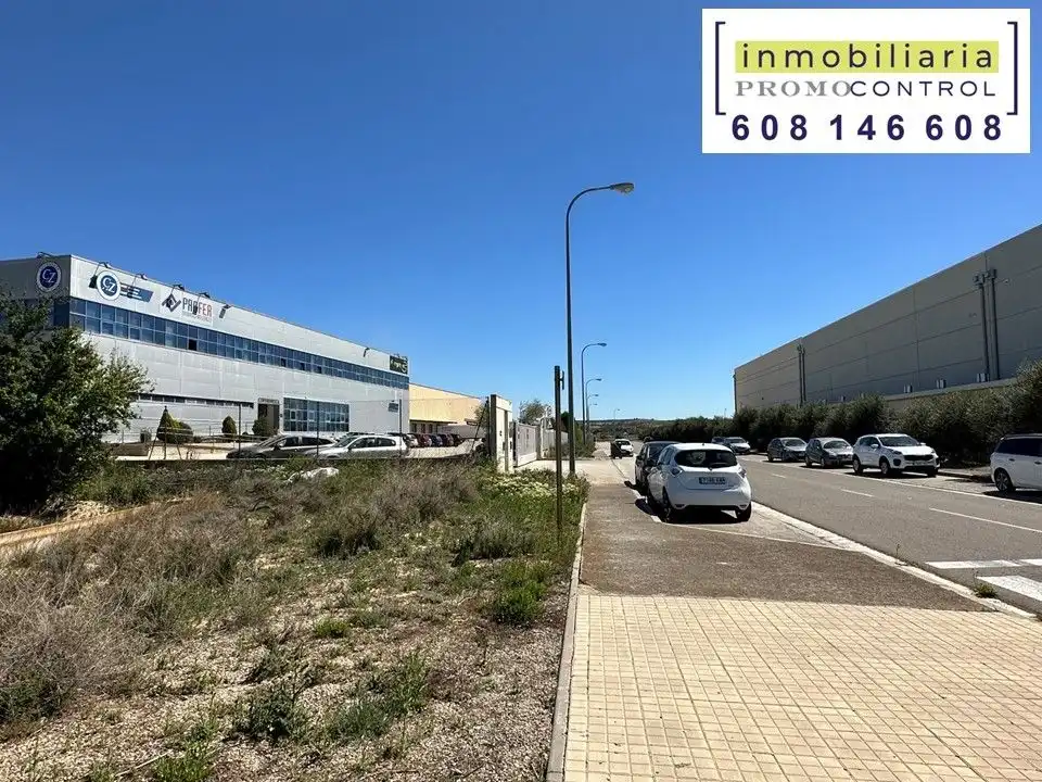 Terreny industrial en venda en Zuera