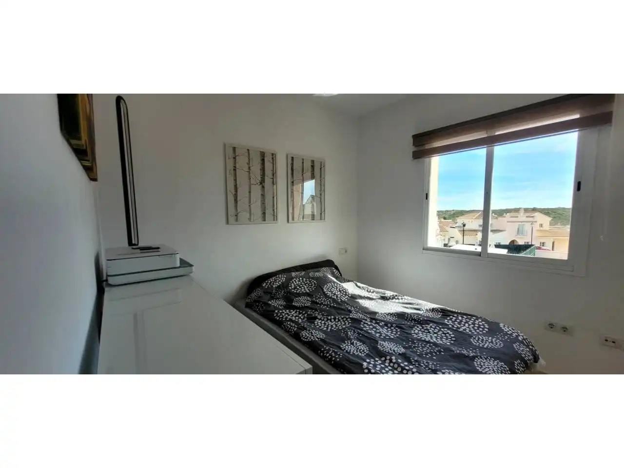 Dormitori de Casa adosada en venda en Ayamonte amb Aire condicionat, Terrassa i Moblat