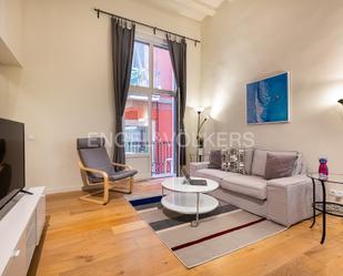 Sala d'estar de Apartament en venda en  Barcelona Capital amb Aire condicionat, Calefacció i Parquet