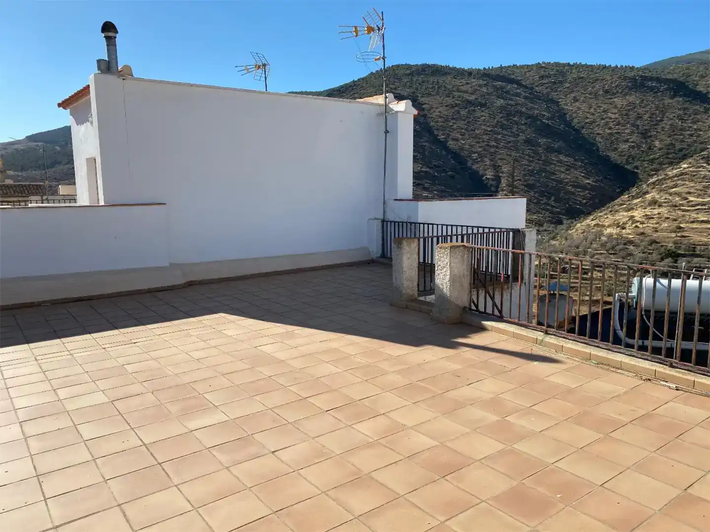 Terrasse von Maisonette zum Verkauf in Abrucena mit Klimaanlage, Abstellraum und Möbliert