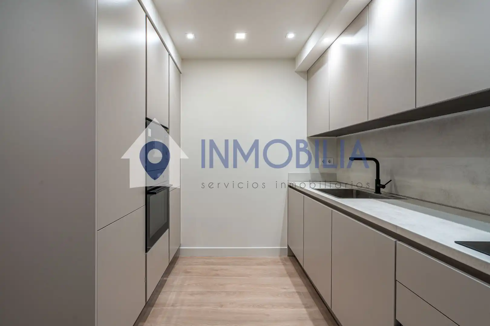 Kitchen of Flat for sale in Madrid  with Air Conditioner, Heating and Terrace
