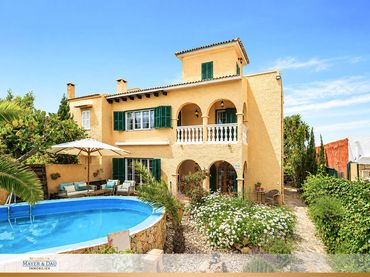 Casa bifamiliare con balcone in vendita a Cala Magrana - Cala Anguila - Cala Mendia