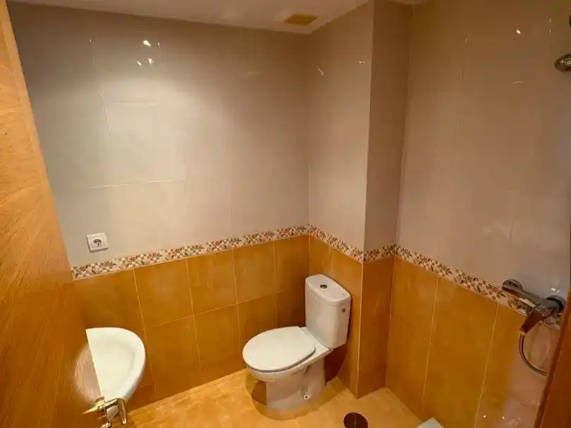 Badezimmer von Wohnung zum Verkauf in Villaviciosa mit Terrasse