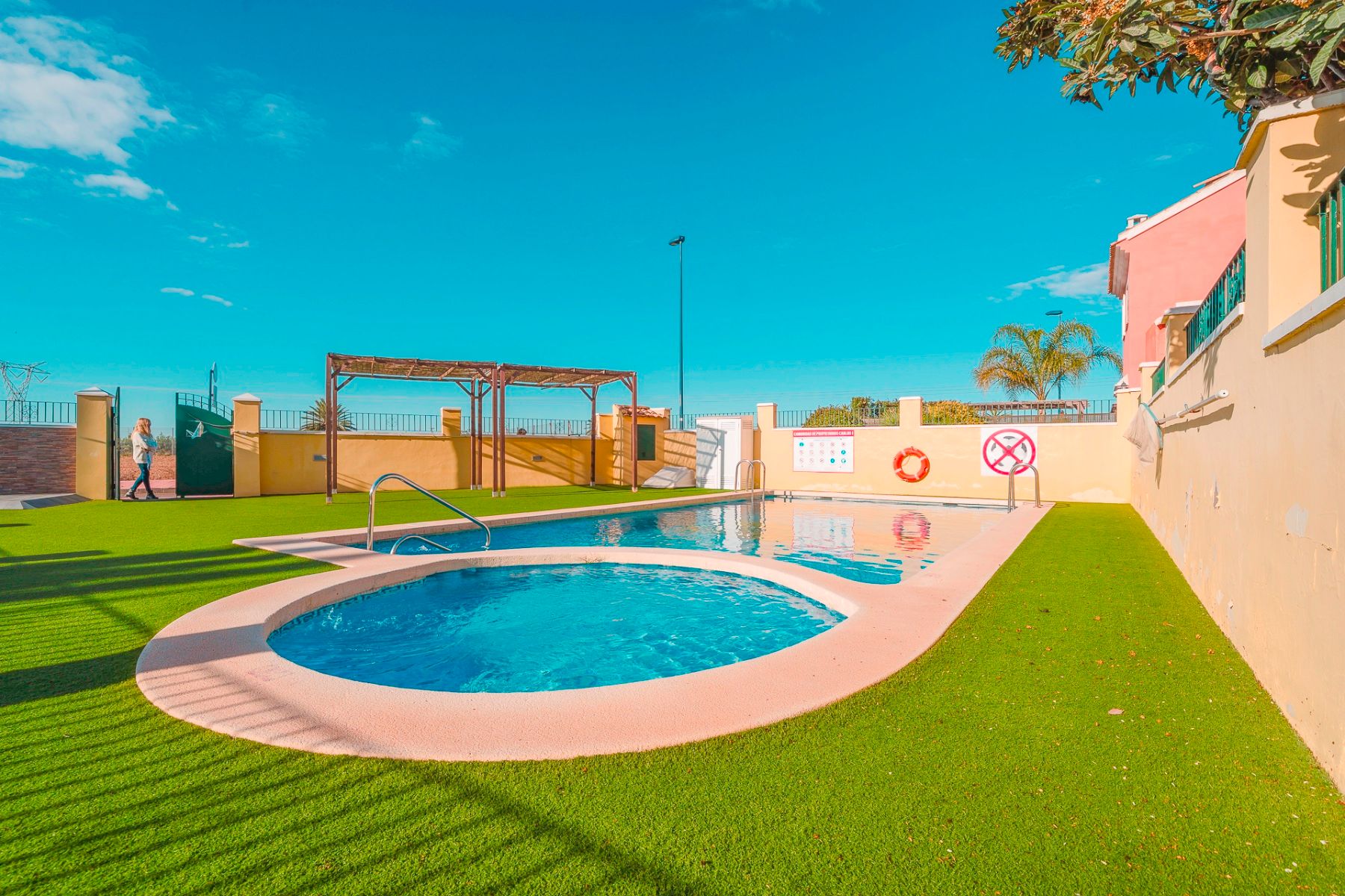 Swimming pool of Flat for sale in San Javier  with Air Conditioner, Heating and Private garden