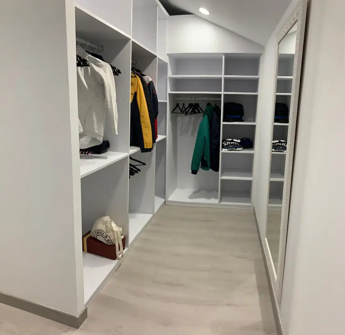 Attic for rent in Ordoño II, Centro Ciudad