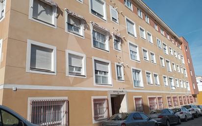 Exterior view of Flat for sale in Badajoz Capital  with Air Conditioner