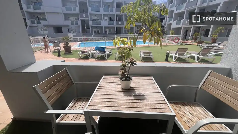 Terrasse von Wohnungen zur untervermieten in La Oliva mit Klimaanlage, Terrasse und Möbliert