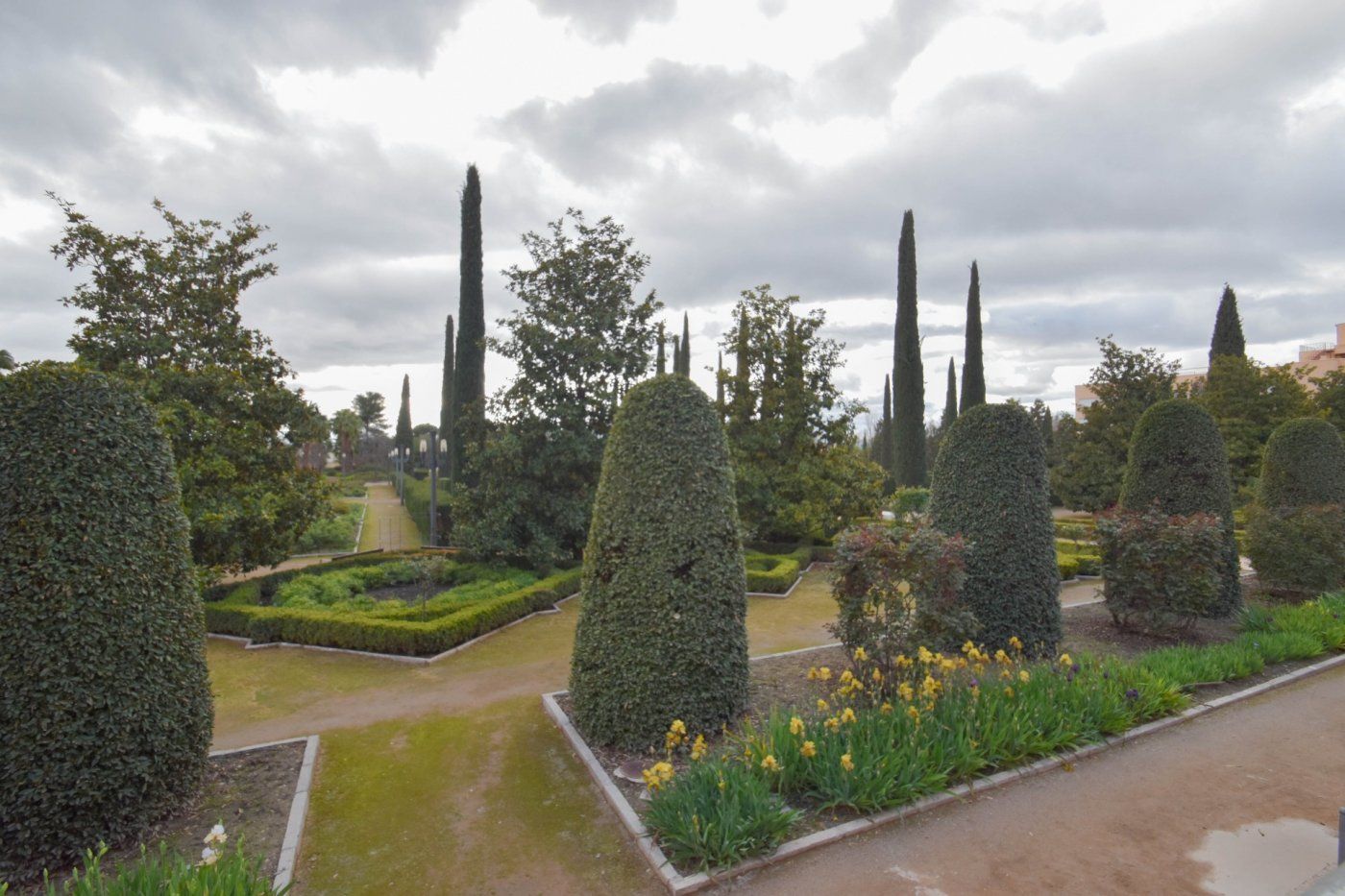 Jardí de Local en venda en  Granada Capital