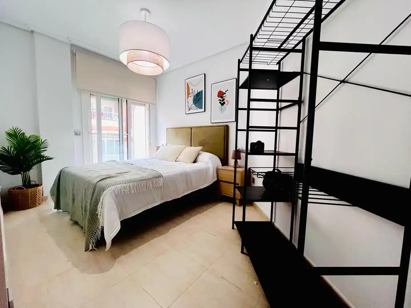 Schlafzimmer von Wohnung zur Miete in Águilas mit Klimaanlage und Balkon