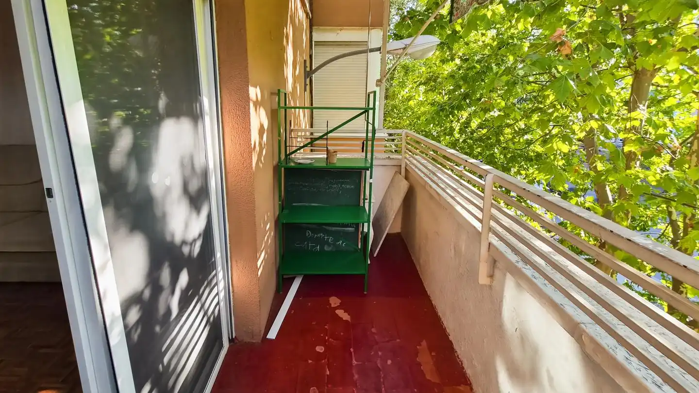 Piso en venta en Calle Aldeanueva de la Vera, Las Águilas