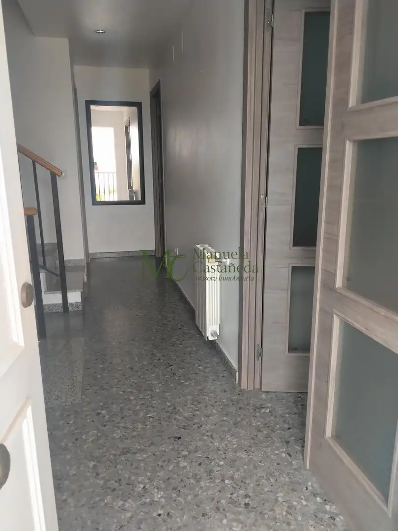 Duplexes for rent in Este