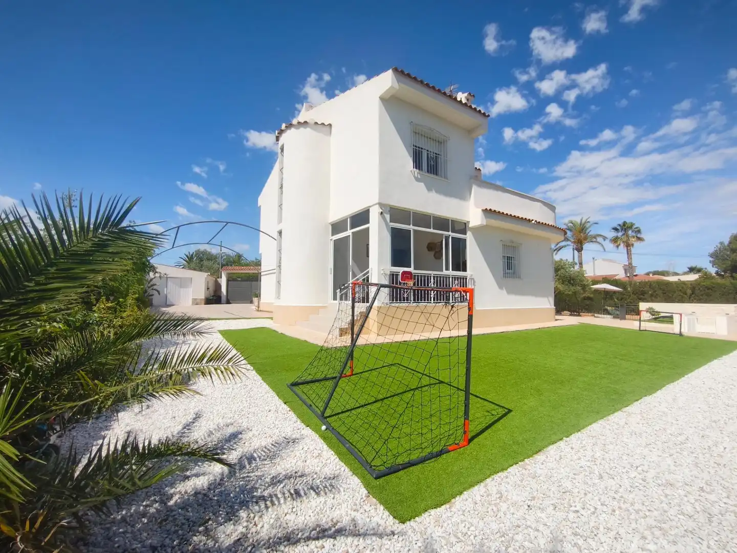 Jardín de Casa o chalet en venta en San Vicente del Raspeig / Sant Vicent del Raspeig con Piscina comunitaria