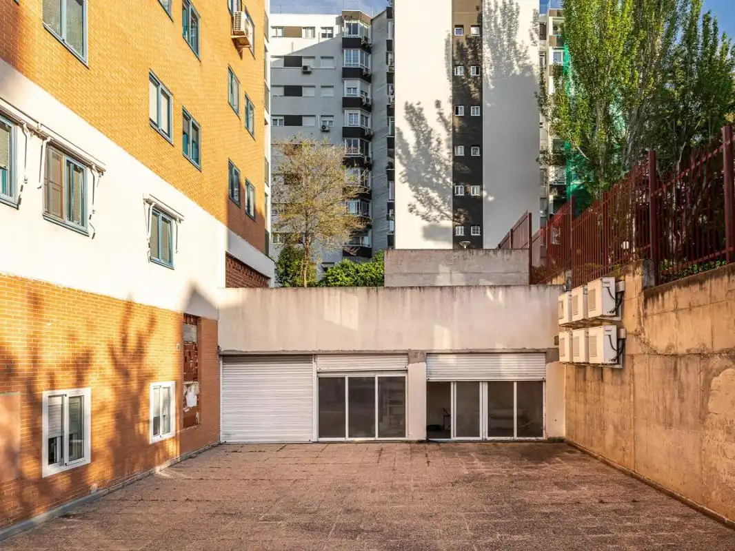 Exterior view of Commercial properties for sale in Coslada  with Heating and Terrace