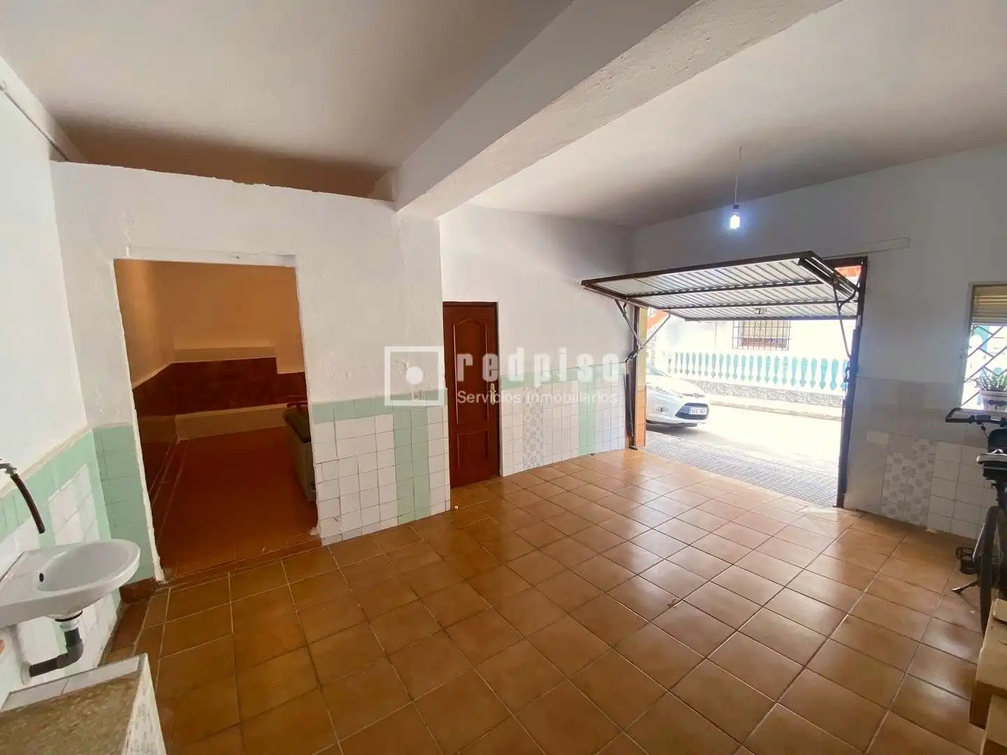 Vista exterior de Casa o xalet en venda en Málaga amb Calefacció, Terrassa i Traster