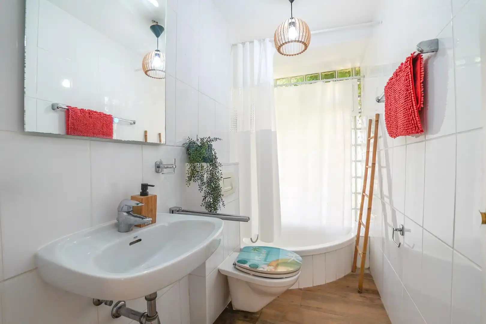 Bathroom of Houses for sale in Cambrils  with Private garden, Terrace and Community pool