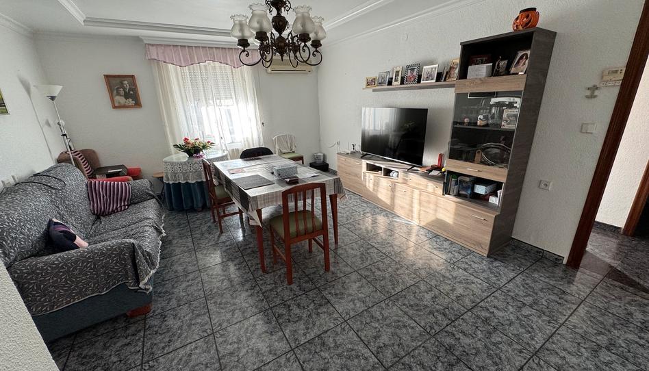 Photo 1 of Flat for sale in Avenida Constitución, El Mercado - Plaza de Toros, Alicante