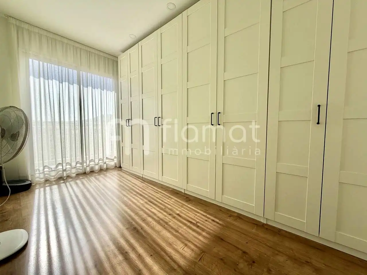 Schlafzimmer von Dachboden zum Verkauf in Malgrat de Mar mit Klimaanlage und Terrasse