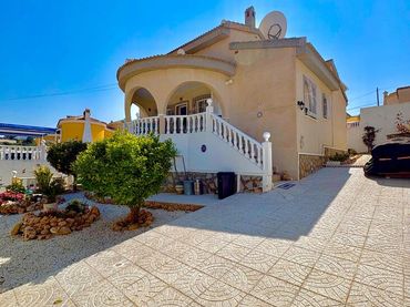Haus mit Pool zum Verkauf in Formentera del Segura