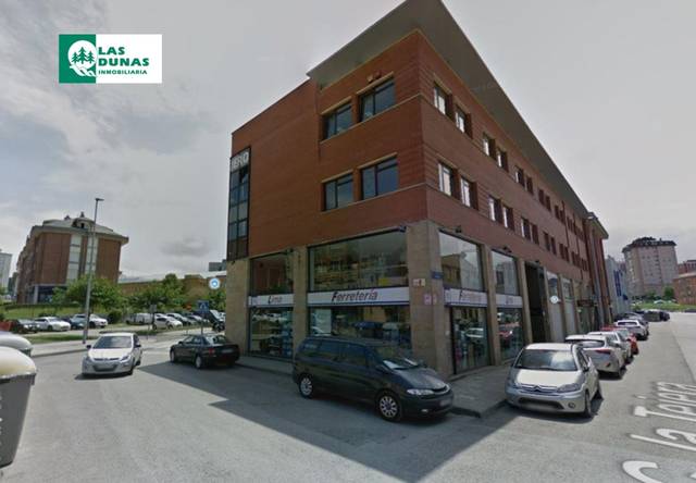 Oficina en Venta en Calle la Tejera en Alisal - San Román