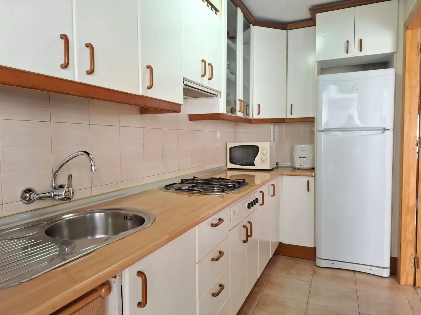Cocina de Piso en venta en Torrenueva Costa con Terraza y Amueblado