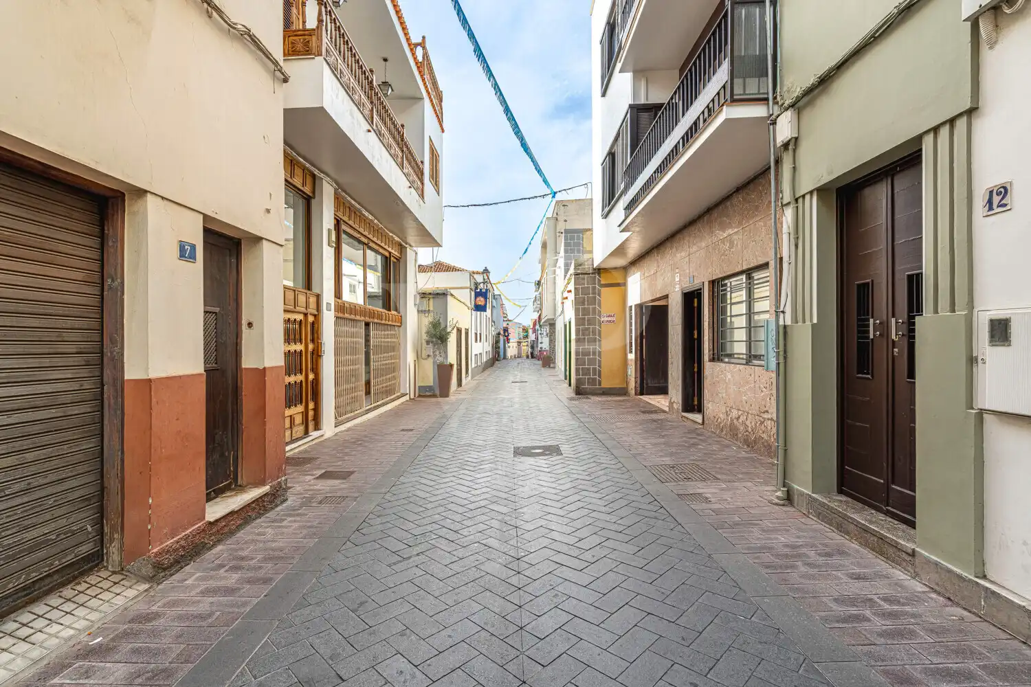 Vista exterior de Casa adosada en venta en Guía de Isora interior
