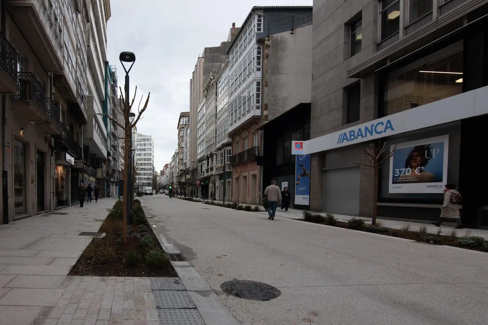 Vista exterior de Local de alquiler en A Coruña Capital 