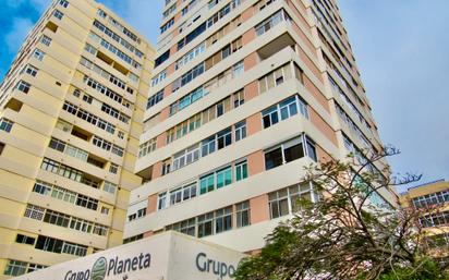 Exterior view of Flat for sale in Las Palmas de Gran Canaria  with Furnished and Balcony